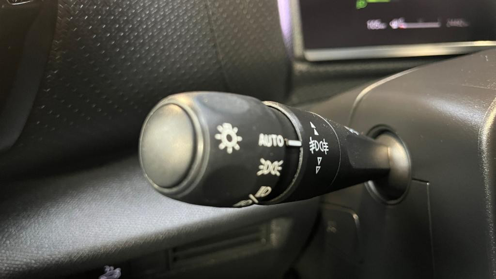 Nouvelle CITROEN C4 X  1.5 BlueHDi 16V - 130 S&S - EAT8  Max 